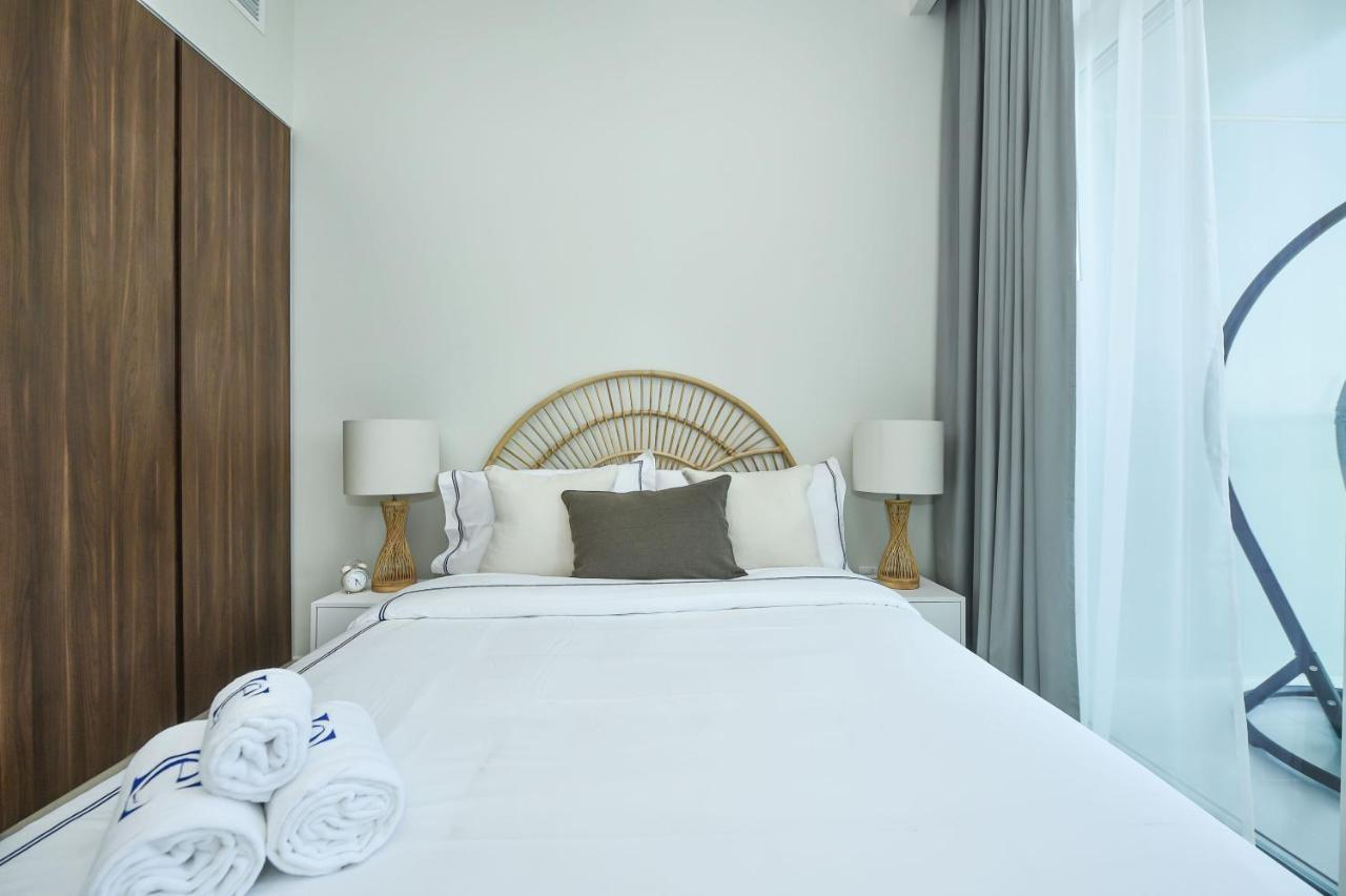 Brand New Reva Residence 1 Bedrooms Apts - Business Bay Дубай Екстер'єр фото